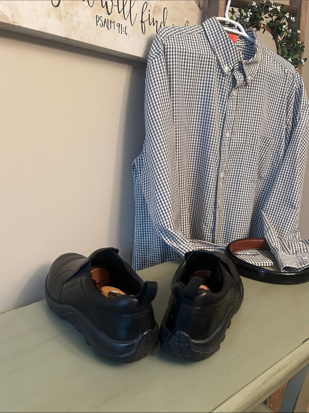 Merrell Black Slip-On Leather Casual Loafers - Picture 5 of 7
